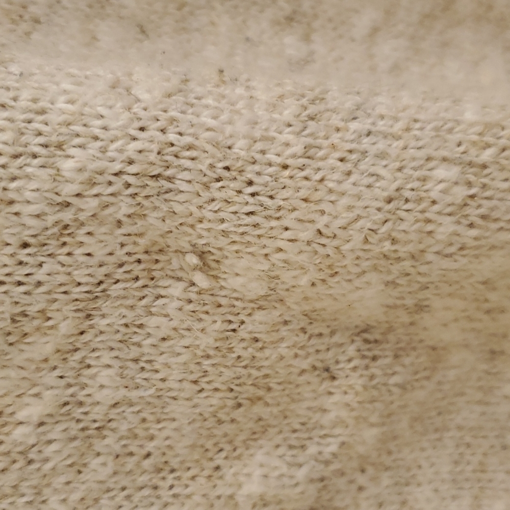 Sweater - Picture 5 of 6